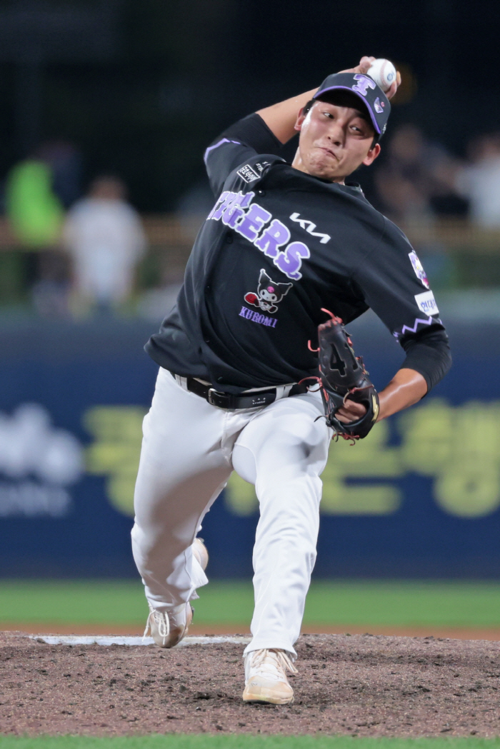 You're gonna eat up the league with this gutsKIA's bold 19-year-old rookie, I don't think I'll lose strength, 150km next time he takes the mound 