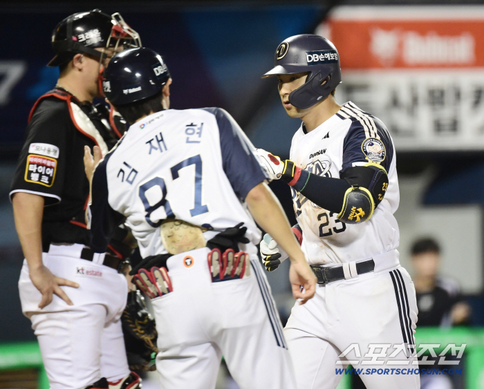 20 → 25 → 75 → 78 → 138 Miracle lectures to Doosan for seven consecutive wins. 50% return → 5th place 