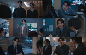 Lee Hak-joo's warm-hearted humanity  cool-headed brain...'Squire' scene stealer performance. 