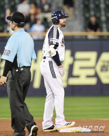 Cave Lucky Vicky 3 RBI double
