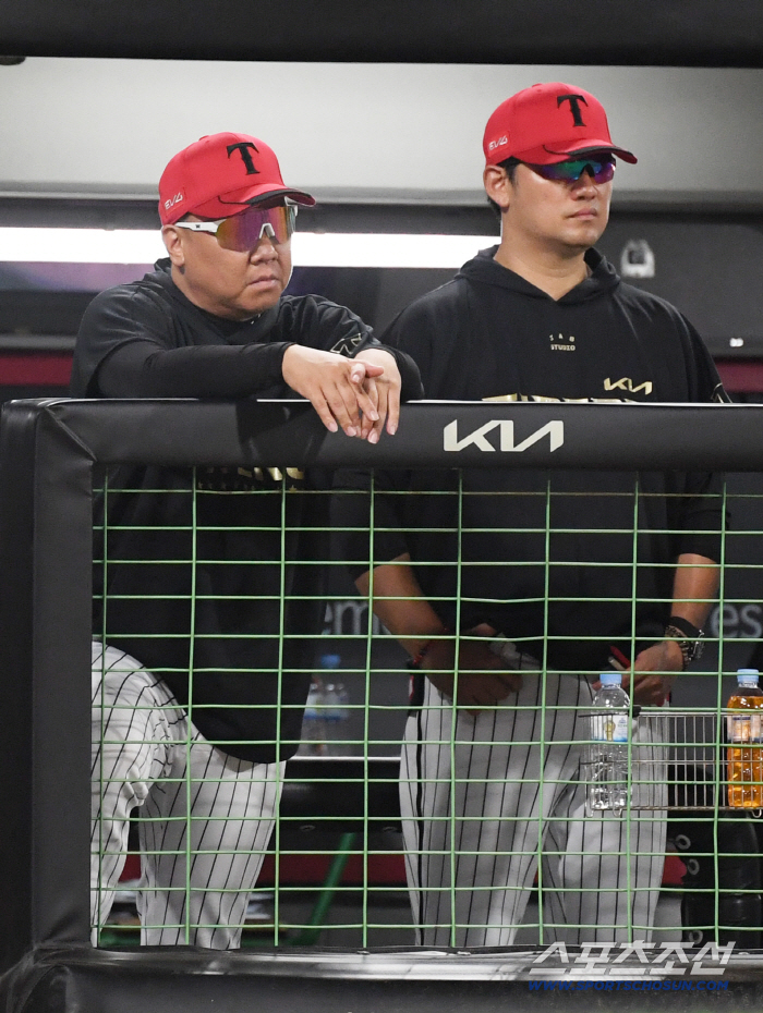  KIA manager Lee Bum-ho has nothing to say