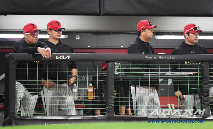  KIA manager Lee Bum-ho has nothing to say