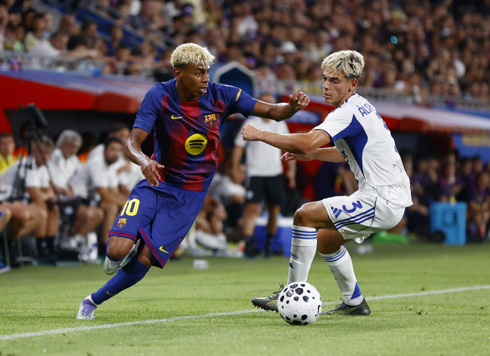 Rashford the Wanderer, who was stunned in Barcelona? ...I can't believe you're a teenager. Shindong's compliments are filled with praise