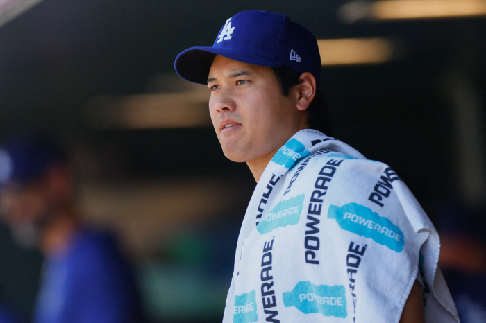 Reviewing the use of the pitching coach's bullpen, which is exactly familiar with the Ohtani rule, but today is the original day off and tomorrow?