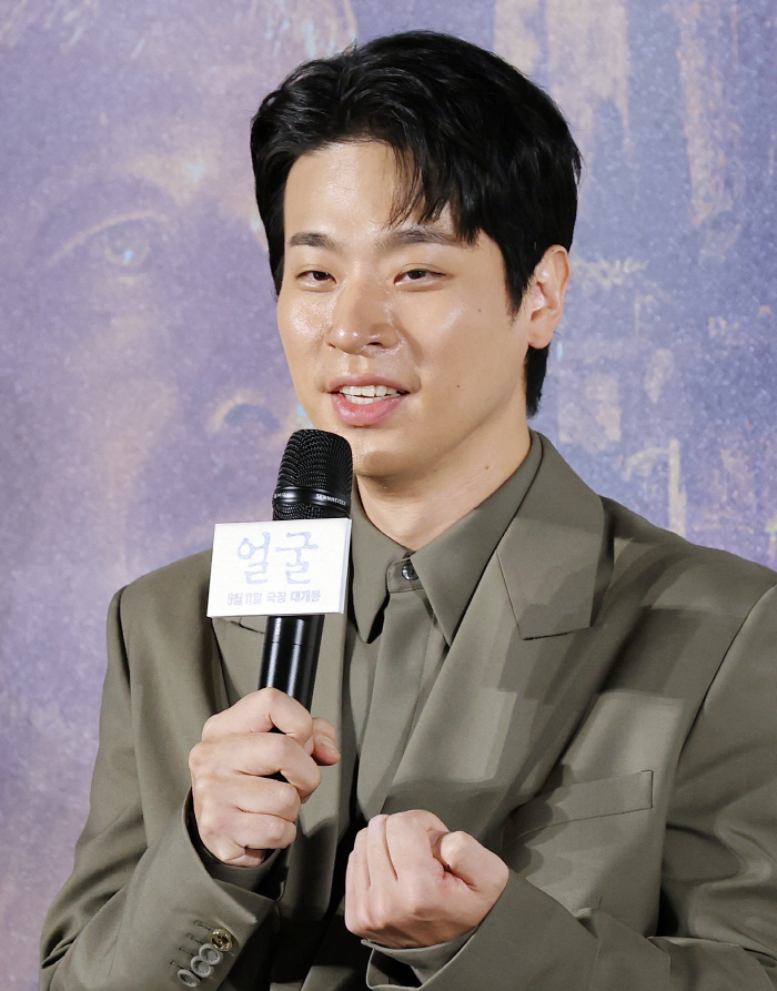  Different irritation, deepening...Lee Byung-hun, who has no choice but to be nervous, his face Park Jung-min is here (Roundup)