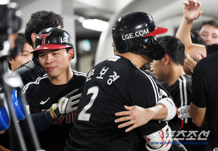 Song Seung-gi also won 10 games! LG will go first! 5.5 game difference lead! KIA 142 Chottohwa → Four consecutive wins with Megatwinspo at the forefront