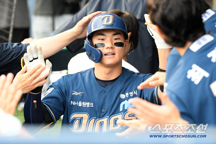 This player is the number one OPS player in the second half of the half? Is the shortstop's war over