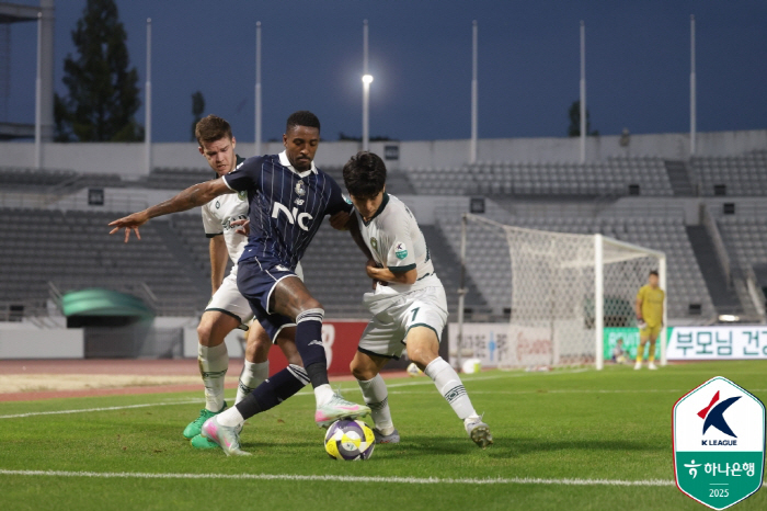 6 points face off, no one laughed! E-Land Kimpo, 11 Draw, Who's Multi-Goal Seongnam has eight undefeated matches, and Jeonnam has run to third place