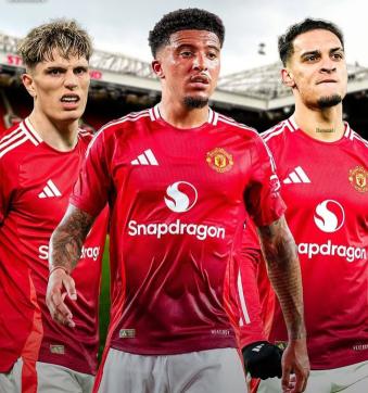A crazy party with a particular team's stubbornness! Manchester United's ruined bomb squad will eventually stay, but we'll have to accept our players