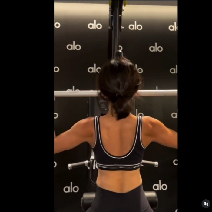 Jung He-young, ♥Sean will also be surprised by his back muscles...a wannabe figure