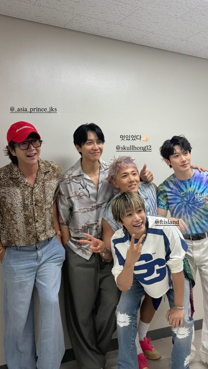 Lee Seung-gi's wife-in-law's death, a surprise update..It was great to watch the FT Island performance with Jang Geunseok