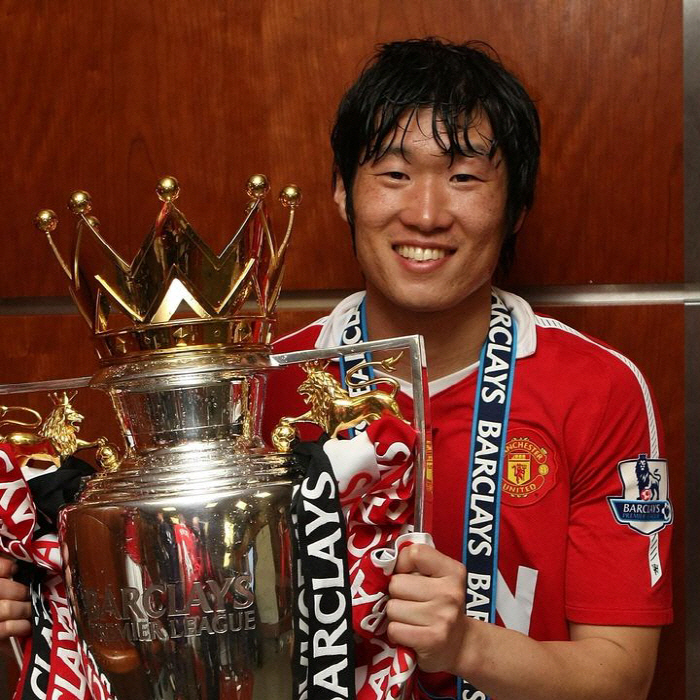 Park Ji-sung X Lingard Manchester United seniors and juniors finally metEncounters in 13 years