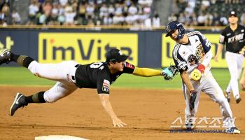  Hwang Jae-gyun, who caught a straight line, flew up and even Lee Yoo-chan tagged out