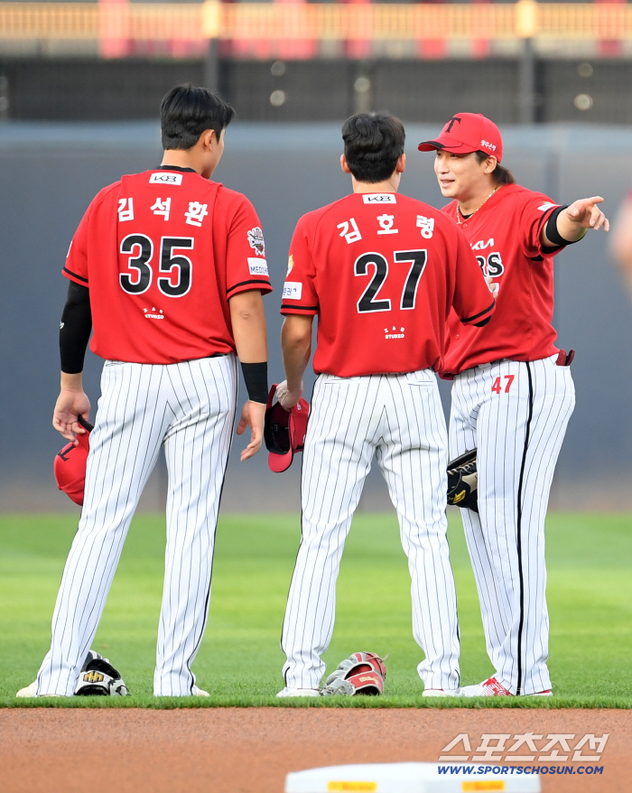 Kim Seokhwan, Kim Ho-ryeong, Na Sung-beom, let's break the losing streak and laugh