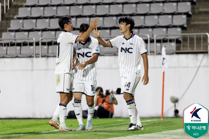 Seoul E-Land with 4 undefeated matches, Kimpo with 11 undefeated matches, and a six-point winning team