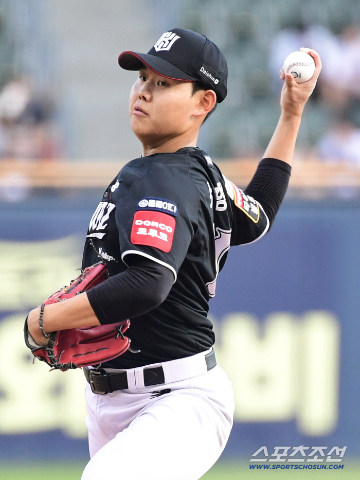 7.8 billion Um Sang-baek is a second team.. Reward player, pinch-hitting, three-run! → KT overpowered Doosan 32! sweeps 3 consecutive games over the weekend
