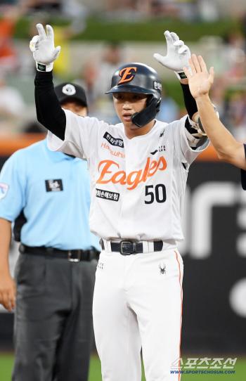 Escaping 6 consecutive losses → Let's go with Winning and keep Hanwha's must-win lineup intact...Number one, Lee Won-seok 