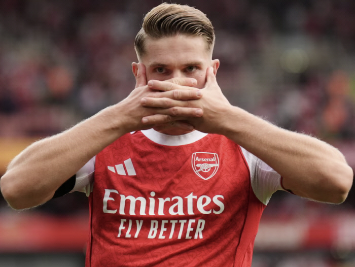 I scored 119 billion goals at the same level as Kane Revan Holan, and I scored a wonder goal in two games. Keres multi-goal  woman debut Arsenal, 50 against Leeds 