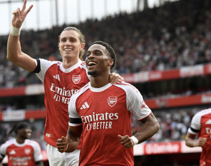 I scored 119 billion goals at the same level as Kane Revan Holan, and I scored a wonder goal in two games. Keres multi-goal  woman debut Arsenal, 50 against Leeds 
