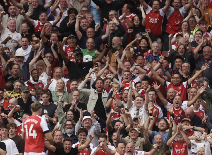 I scored 119 billion goals at the same level as Kane Revan Holan, and I scored a wonder goal in two games. Keres multi-goal  woman debut Arsenal, 50 against Leeds 