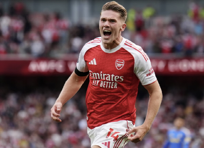 I scored 119 billion goals at the same level as Kane Revan Holan, and I scored a wonder goal in two games. Keres multi-goal  woman debut Arsenal, 50 against Leeds 