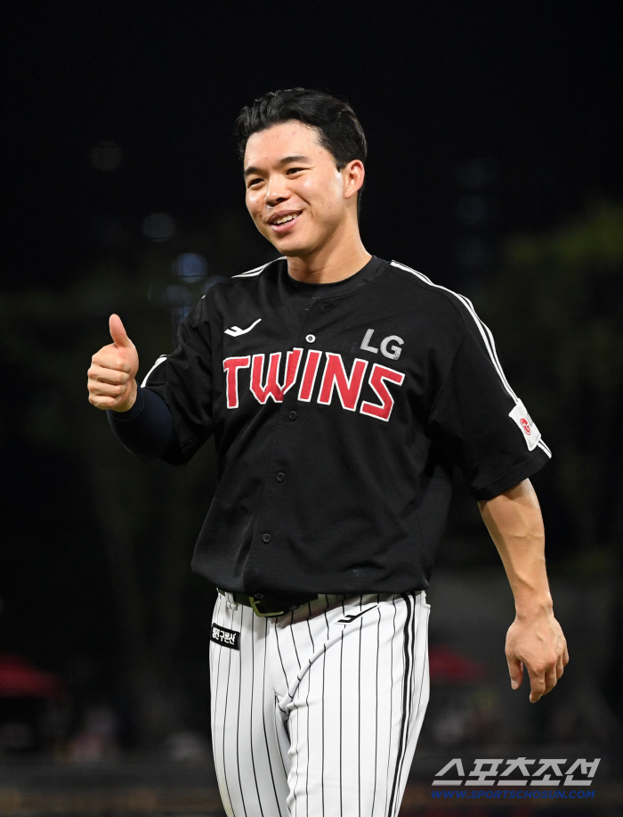 In addition, the sweep loss KIA's great home humiliation LG's 6th consecutive win, solidifying the lead...All three games of Tolhurst 