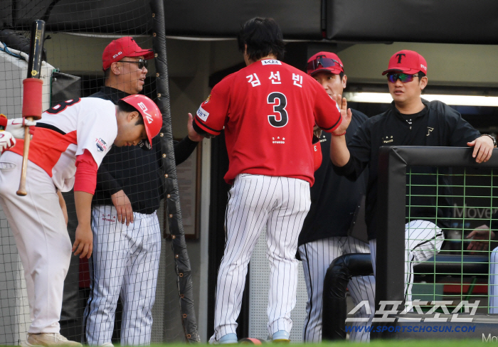 KIA → Park Chan-ho who stole second and third bases in the first inning → Kim Sun-bin who ran to home in the second inning → Wizdom solo shot in the third inning will surely lose consecutive games