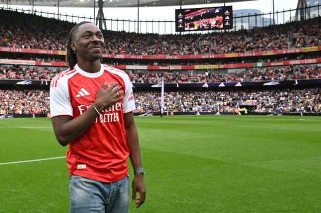 Tottenham's Oh Yeol Arsenal announced the recruitment of Eze, No. 10 transfer fee of 126.4 billion won. Welcome back after 14 years!