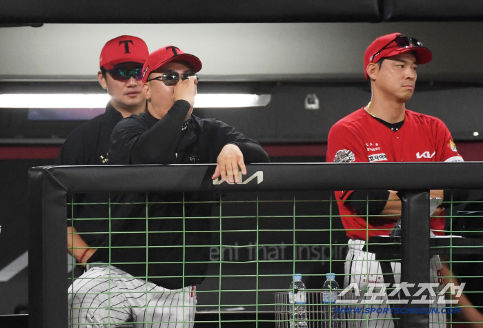  Director Lee Bum Ho, you can't do it like this