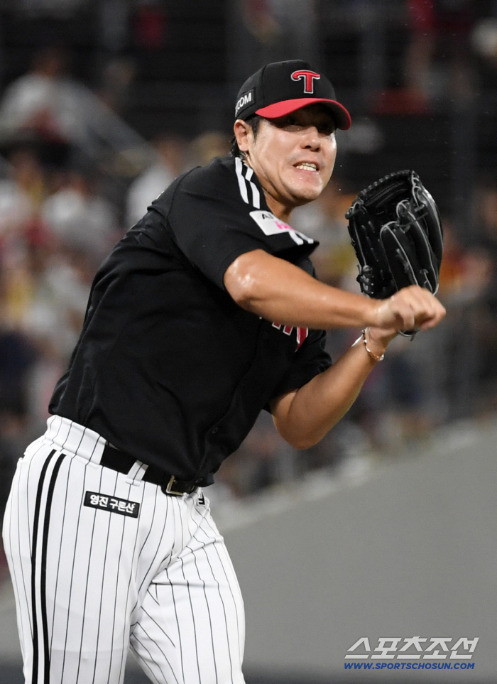  Kim Jin-sung checks Park Chan-ho with 3 steals