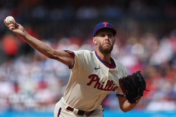 The sick wheeler who bullied Kelly is caught, the season out CYA is also in vain. PHI postseason emergency