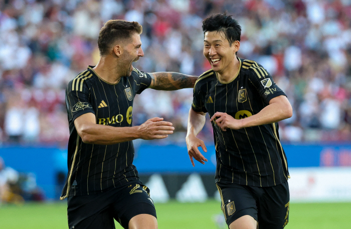Son Heung-min Show, this is just the beginning and HERE WE GO's sweet penalty warning on debut goal...Highest rating of 8.8 → POTM for 2 consecutive games, MLS World Classes stunned