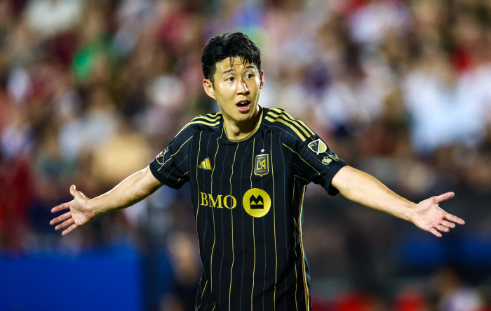 Son Heung-min Show, this is just the beginning and HERE WE GO's sweet penalty warning on debut goal...Highest rating of 8.8 → POTM for 2 consecutive games, MLS World Classes stunned