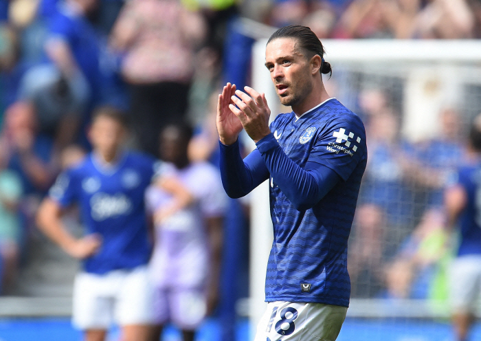 I'm so glad I left Man City! 2 assists in the starting debut → Dramatic revival...This is why I chose Everton