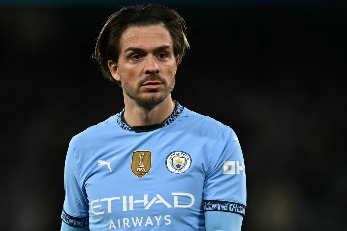 I'm so glad I left Man City! 2 assists in the starting debut → Dramatic revival...This is why I chose Everton