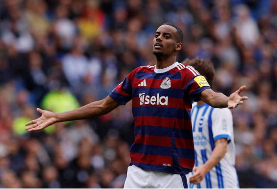 Isaac's greatest surprise! Stop recruiting Liverpool → In fact, there are six strikers...One more season at Newcastle where public sentiment has been lost?
