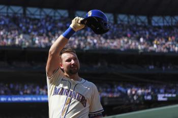 No. 4849 Po Raleigh has written a new history! Catcher's Highest Home Run in 4 Years, Now Targets 62 Jerseys
