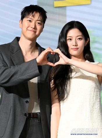 Gong Myoung x Shin Eun-soo Spotlight Netflix Youth Film ‘Love Untangled’