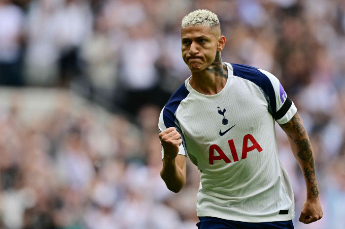 Big twist! Tottenham's worst recruit → Trade card crash, £60m star... Legendary compliments
