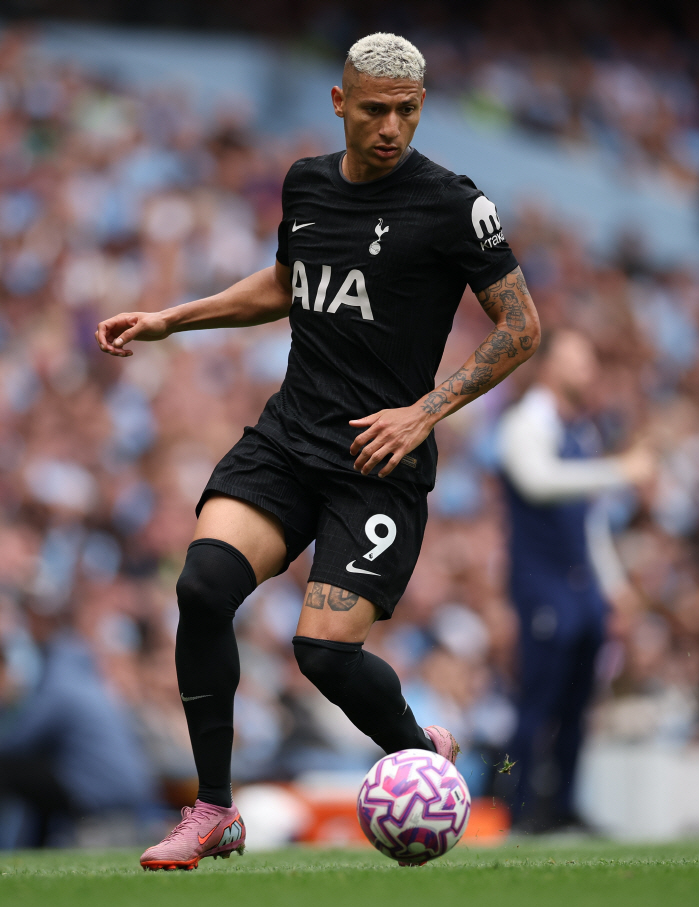 Big twist! Tottenham's worst recruit → Trade card crash, £60m star... Legendary compliments