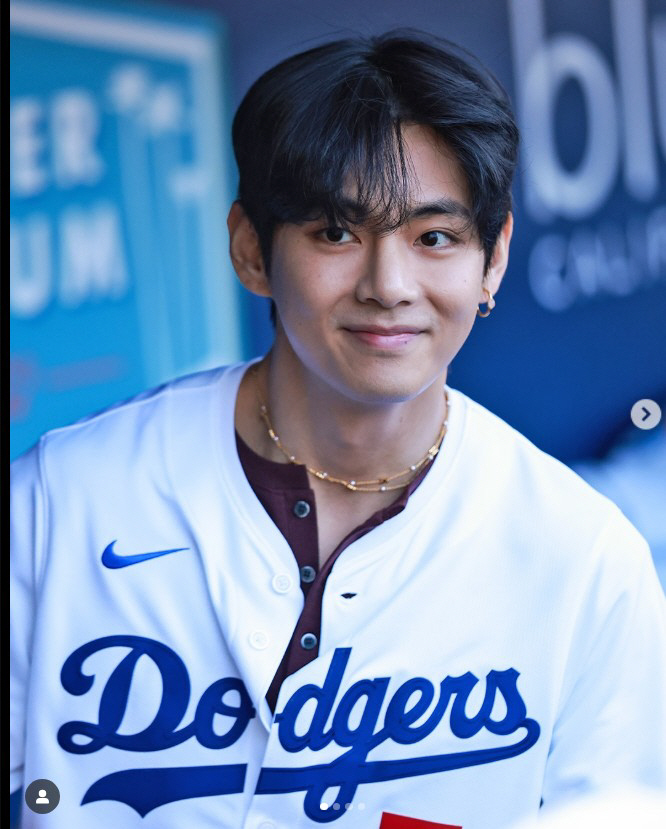 BTS V Throws First Pitch at Dodger Stadium, Meets Shohei Ohtani