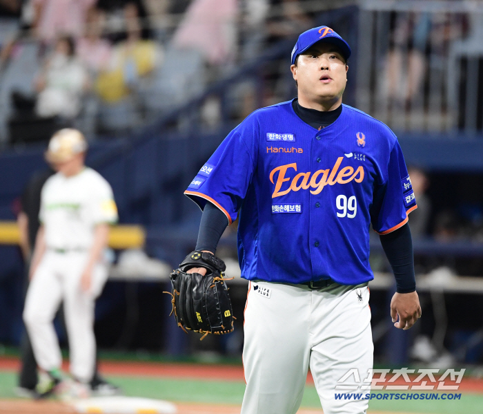 Moon Hyunbin did it! Ryu Hyun-jin achieved his fourth record in history...Hanwha to solidify second place 3 consecutive wins and 4 consecutive losses in raising 