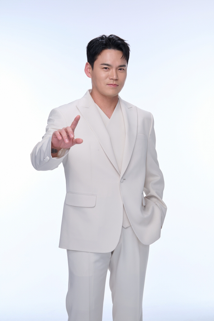 Overcoming kidney cancer, Chun Rok-dam has been confirmed to appear in the 'Over-immersive Club at My Own Way'...Jeju's daily life is revealed