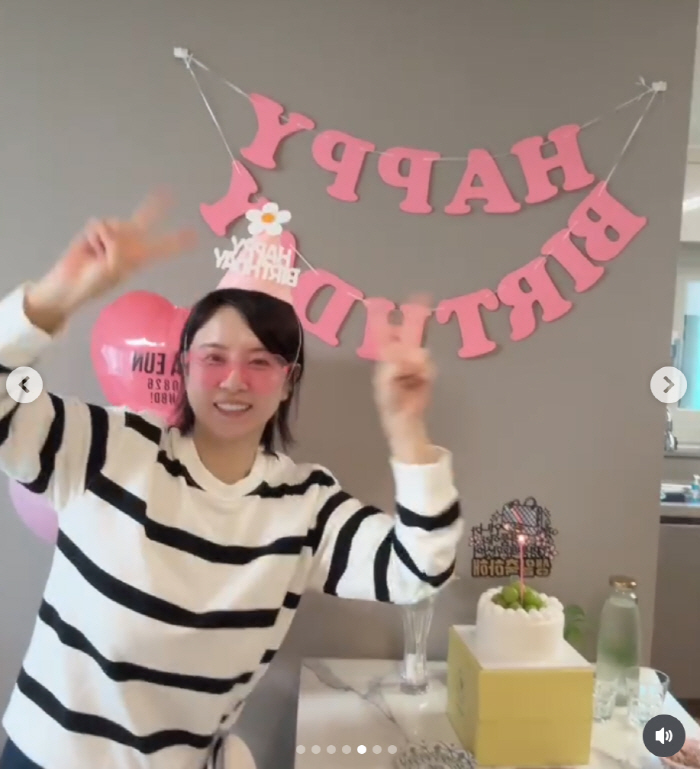 Park Hyun-ho ♥ Eun Ga-eun, a beloved daughter-in-law who is proud of Si-pyo's birthday award  Friday salary, does not even allow her to wash the dishes
