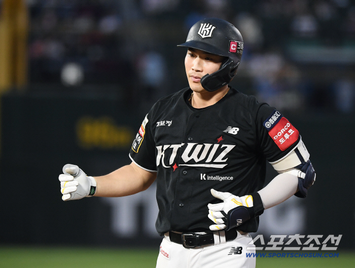  Jang Jun-won, two-run timely hit