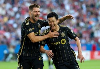 There's no Messi! SON 30R Best 11. SON craze intensifies. First debut goal  2 consecutive best 11 picks