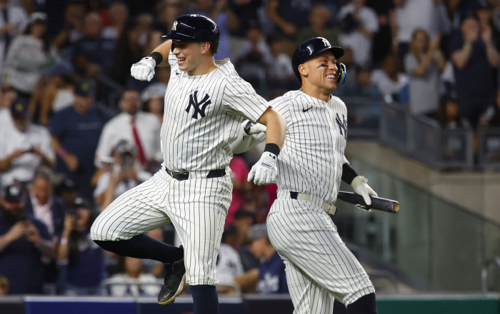The world's best lieutenant is a chaser! Seattle fans who can't sleep after watching catcher's most home runs 59.5% of MVP votes 40.5%