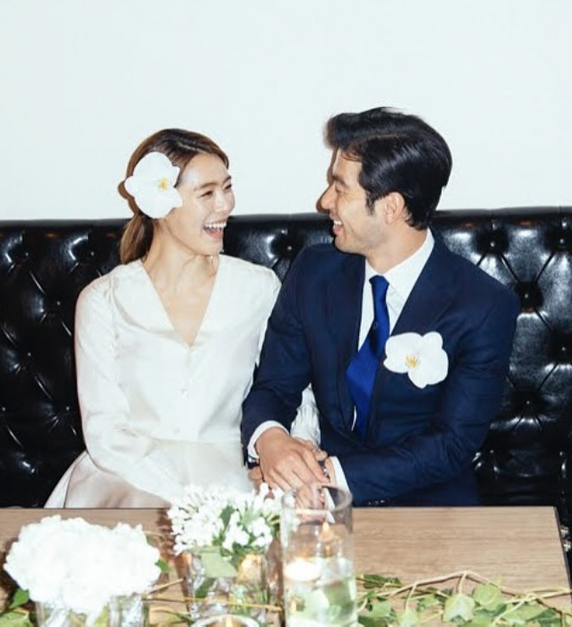 After School Ga-hee married her handsome husband for only three months and cried a lot while fighting with her husband. 