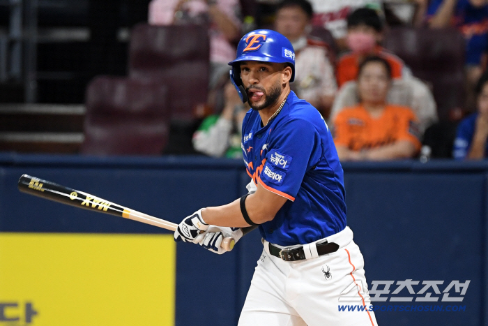 Dongjoo Moon did it, too! Hanwha's Record Is Born for the First Time in 18 Years...4 consecutive wins → 5 consecutive losses at the bottom of Kiwoom 