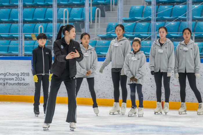 Figure Queen Kim Yu-na has a good influence, and I hope she will grow into a great player this year